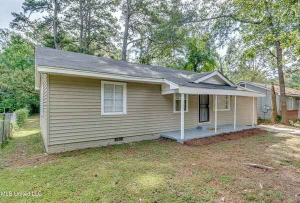 $95,000 | 1872 Shady Ln Drive, Jackson, MS 39204