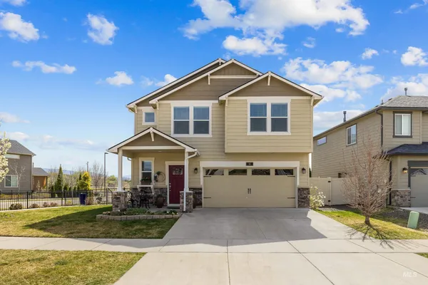 $624,900 | 16 North Caracaras Way, Eagle, ID 83616
