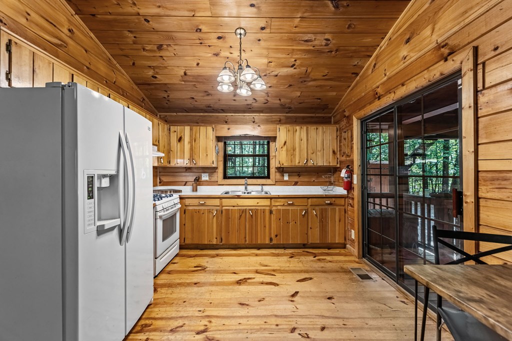 120 Tomahawk Blue Ridge Blue Ridge, GA 30513 - Photo 30 of 56 Gallery Image 30