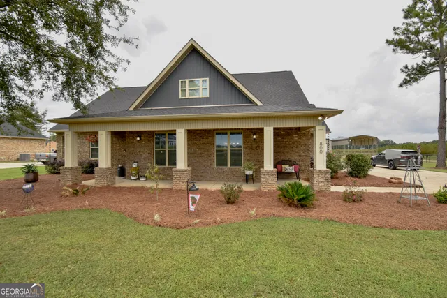 $440,000 | 800 John E Sullivan Road, Byron, GA 31008