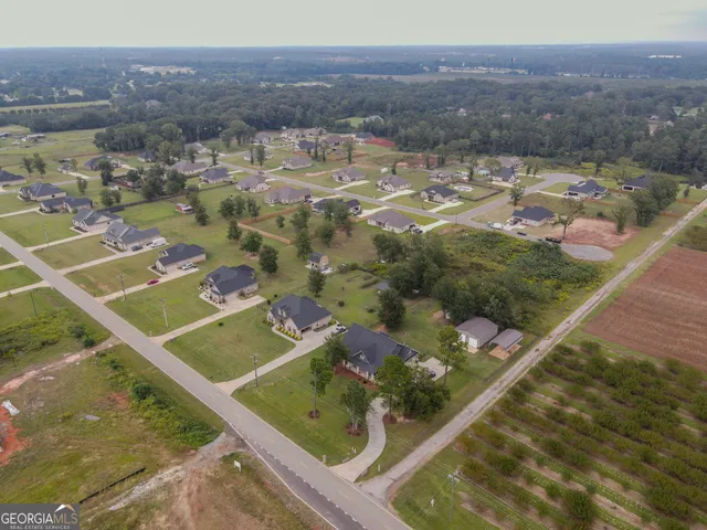 $440,000 | 800 John E Sullivan Road, Byron, GA 31008