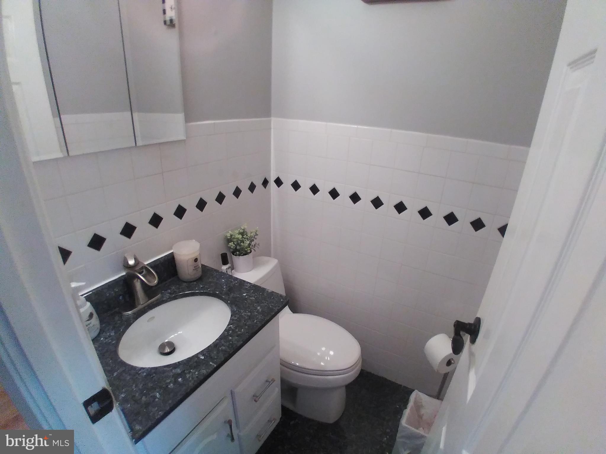 3247 Lester Road Philadelphia, PA 19154 - Photo 9 of 35