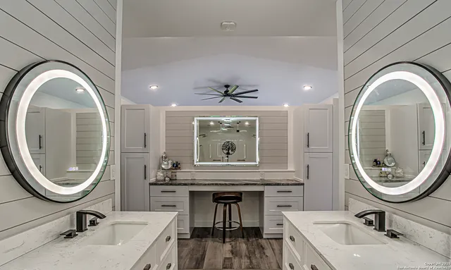 $915,000 | 2705 Campestres, Spring Branch, TX 78070