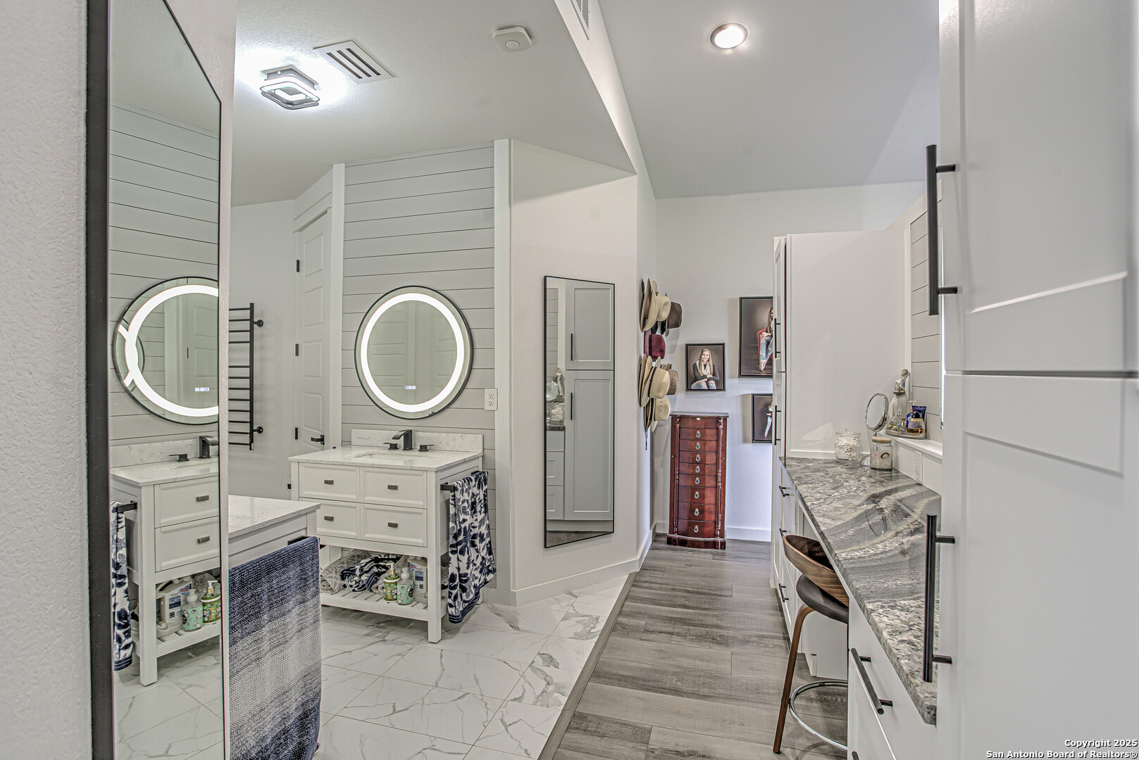 2705 Campestres Spring Branch, TX 78070 - Photo 6 of 35 a living room with furniture
