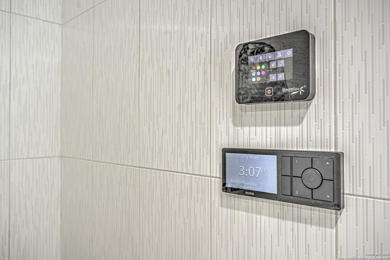 2705 Campestres Spring Branch, TX 78070 - Photo 9 of 35 a picture of a door