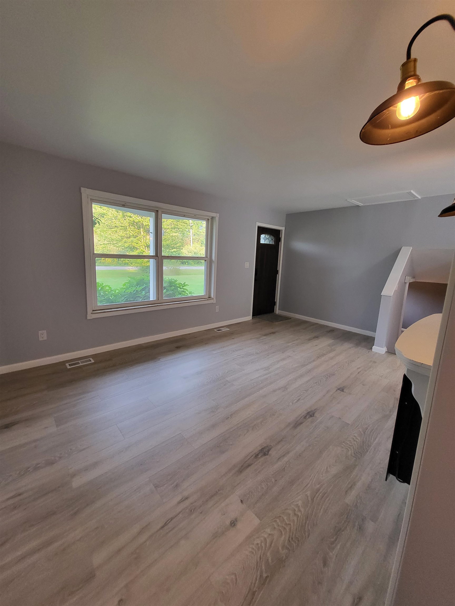 13481 Seymour Road Montrose, MI 48457 - Photo 3 of 40