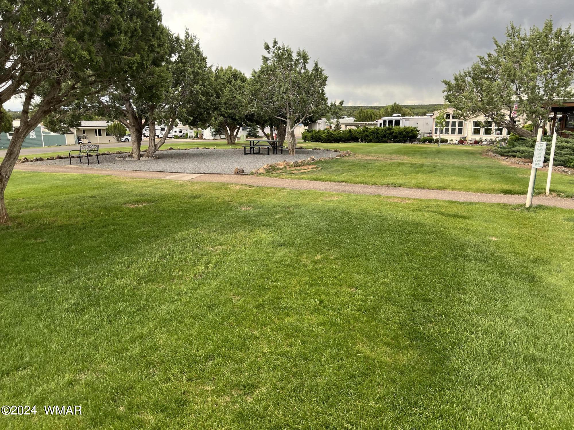 8220 Rainbow Loop, Unit 529 Show Low, AZ 85901 - Photo 21 of 38