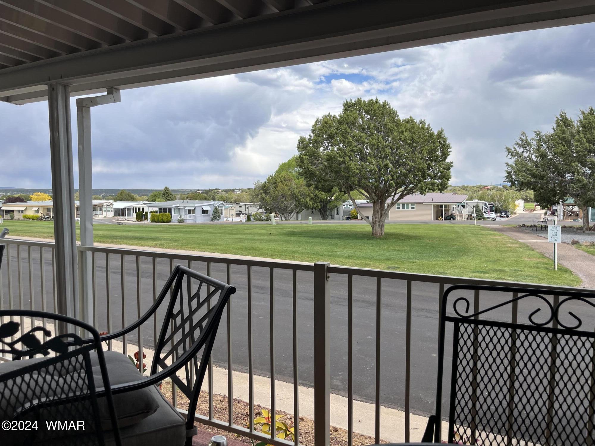 8220 Rainbow Loop, Unit 529 Show Low, AZ 85901 - Photo 5 of 38