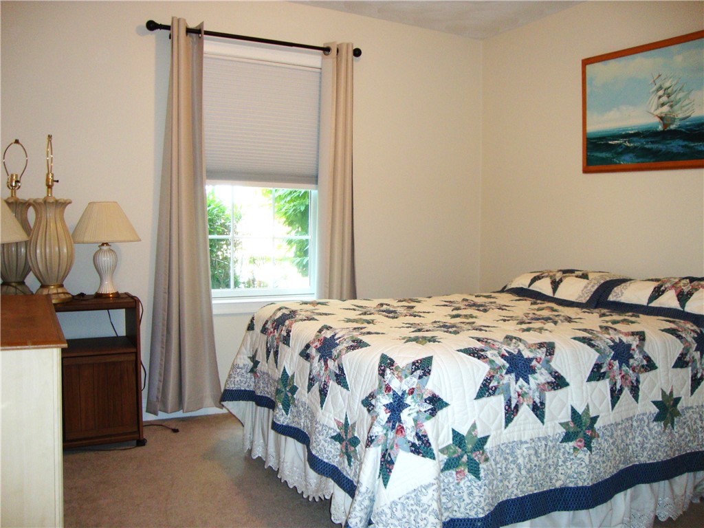 1780 Nooseneck Hill Road, Unit 11D Coventry, RI 02816 - Photo 21 of 24 2nd bedroom