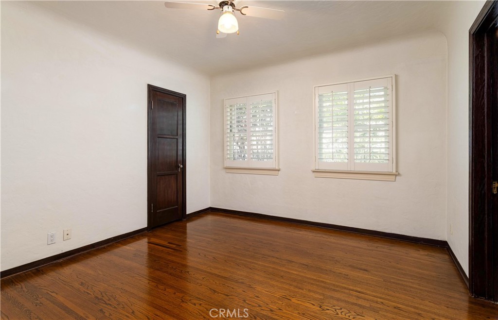 2824 Chestnut Avenue Long Beach, CA 90806 - Photo 28 of 46 1st bedroom