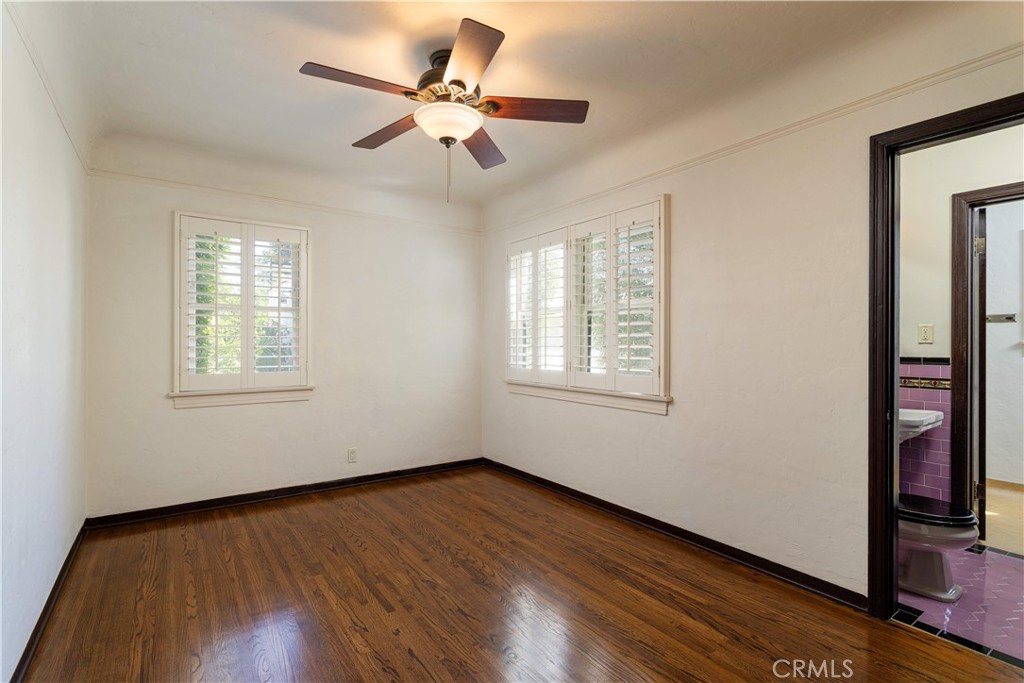 2824 Chestnut Avenue Long Beach, CA 90806 - Photo 31 of 46 3rd bedroom, view towards bathroom