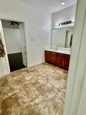 $2,500 | 21424 Quail Point Lane, Porter, TX 77365