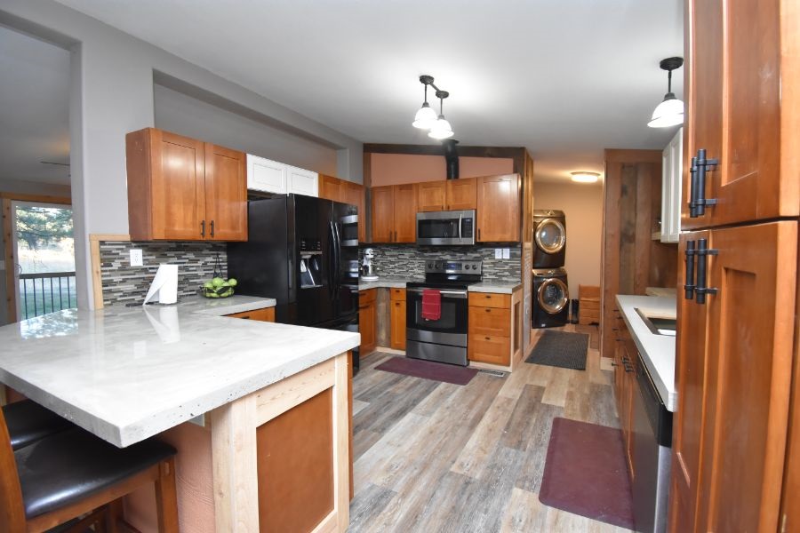 27305 West Tucker Prairie Road Cheney, WA 99004 - Photo 6 of 33