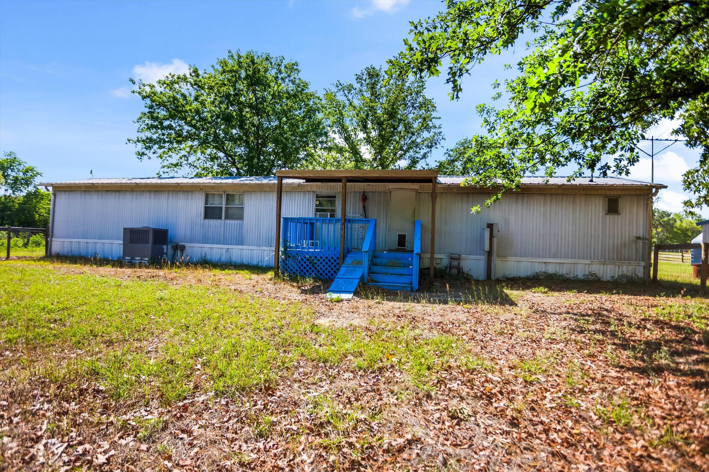 289 Beck Road Williston, SC 29853 - Photo 20 of 28