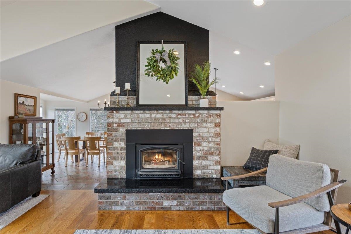 6506 East Corkery Road Spokane, WA 99223 - Photo 8 of 50