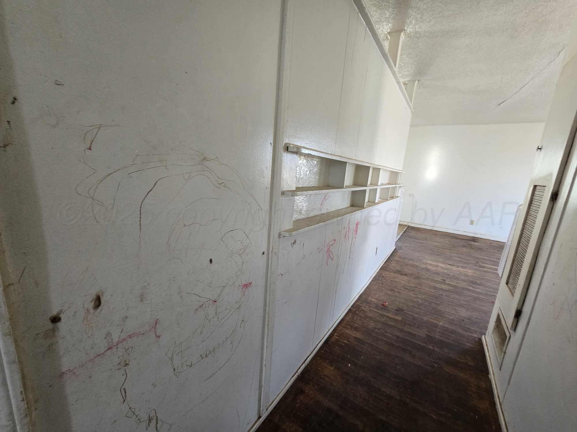 508 South Collins Avenue Tulia, TX 79088 - Photo 9 of 11