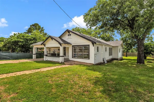 $132,900 | 210 South 5th Street, Gatesville, TX 76528
