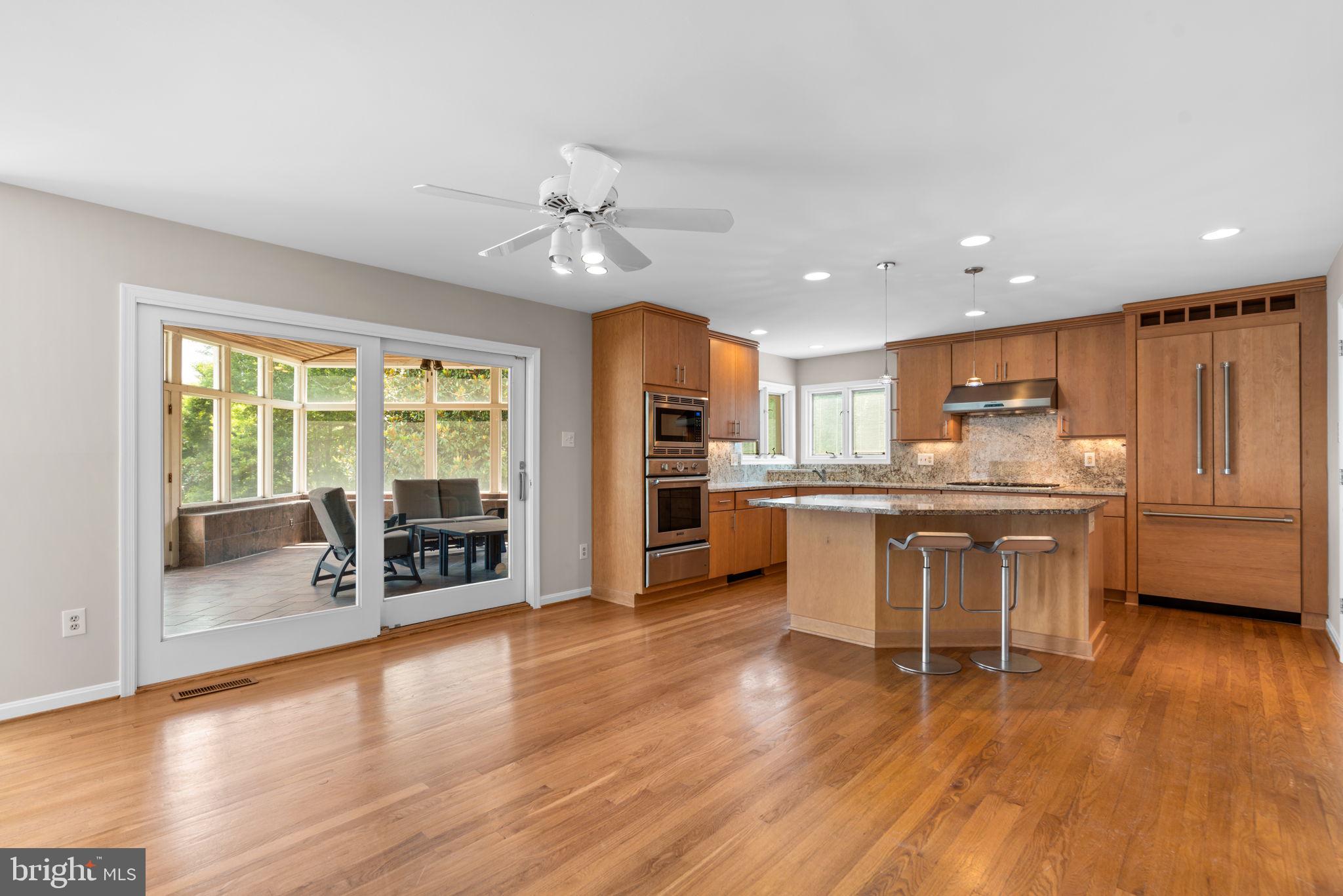 11300 Ridermark Row Columbia, MD 21044 - Photo 11 of 81 Kitchen