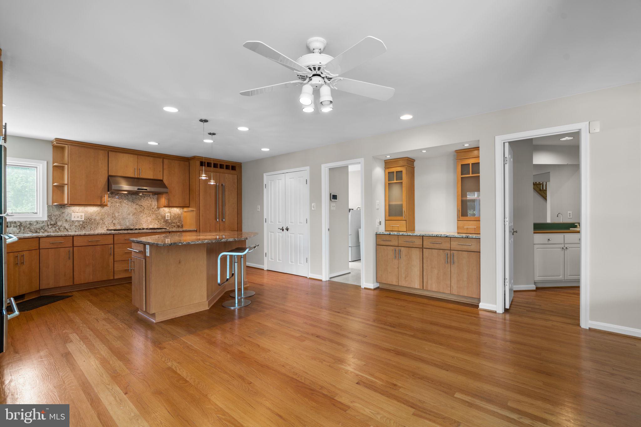 11300 Ridermark Row Columbia, MD 21044 - Photo 12 of 81 Kitchen