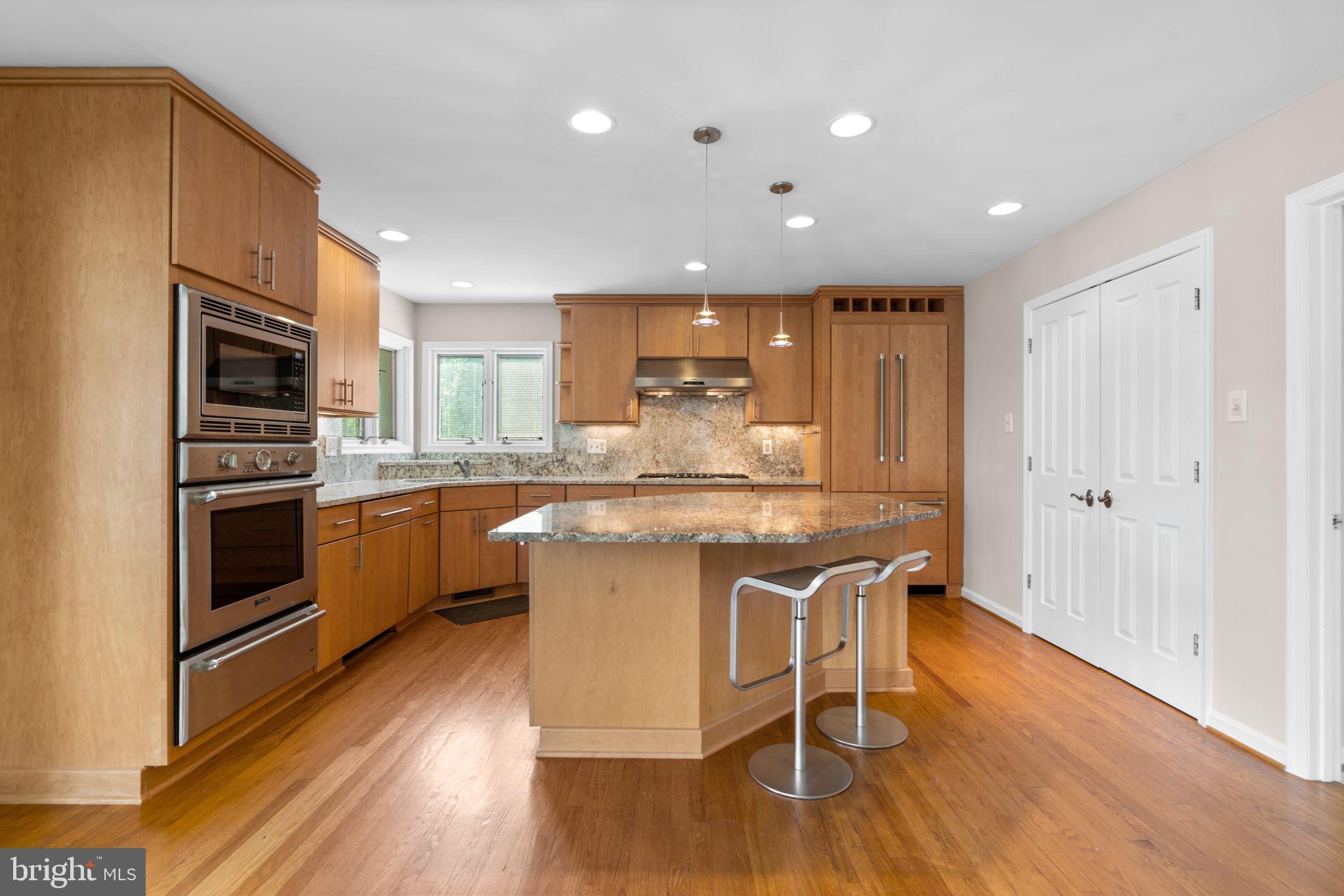 11300 Ridermark Row Columbia, MD 21044 - Photo 15 of 81 Kitchen