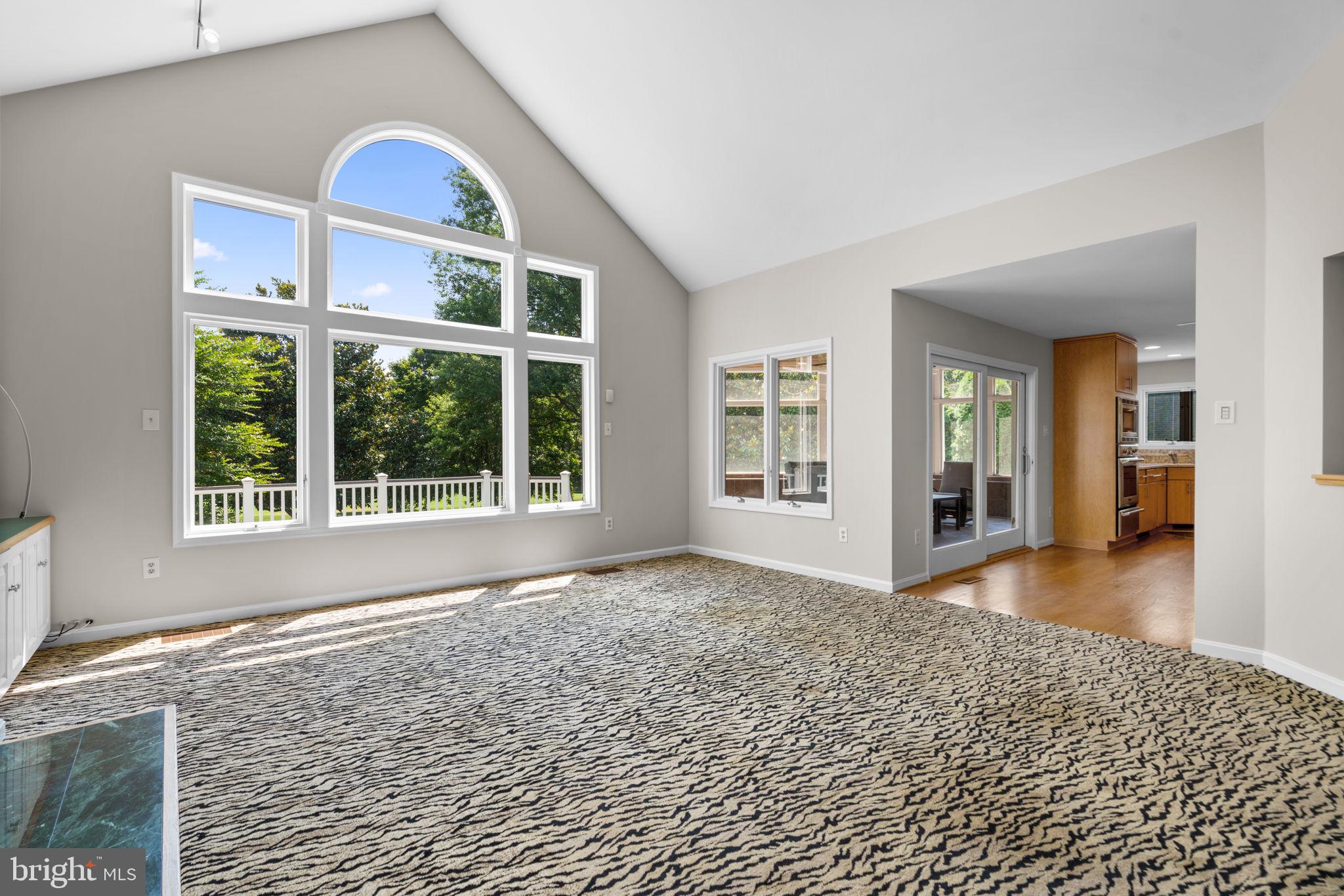 11300 Ridermark Row Columbia, MD 21044 - Photo 24 of 81 Great Room