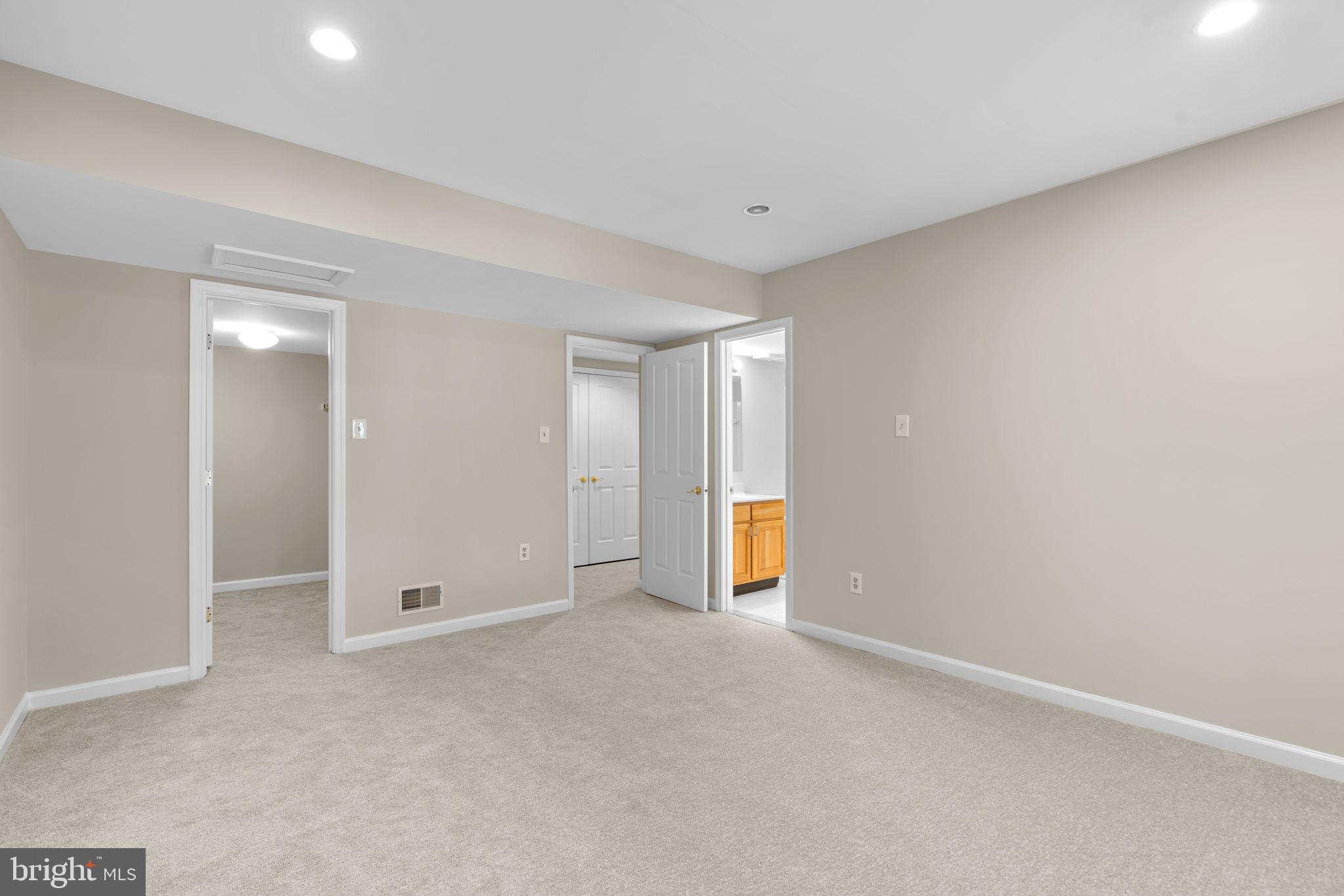 11300 Ridermark Row Columbia, MD 21044 - Photo 61 of 81 Bedroom 5