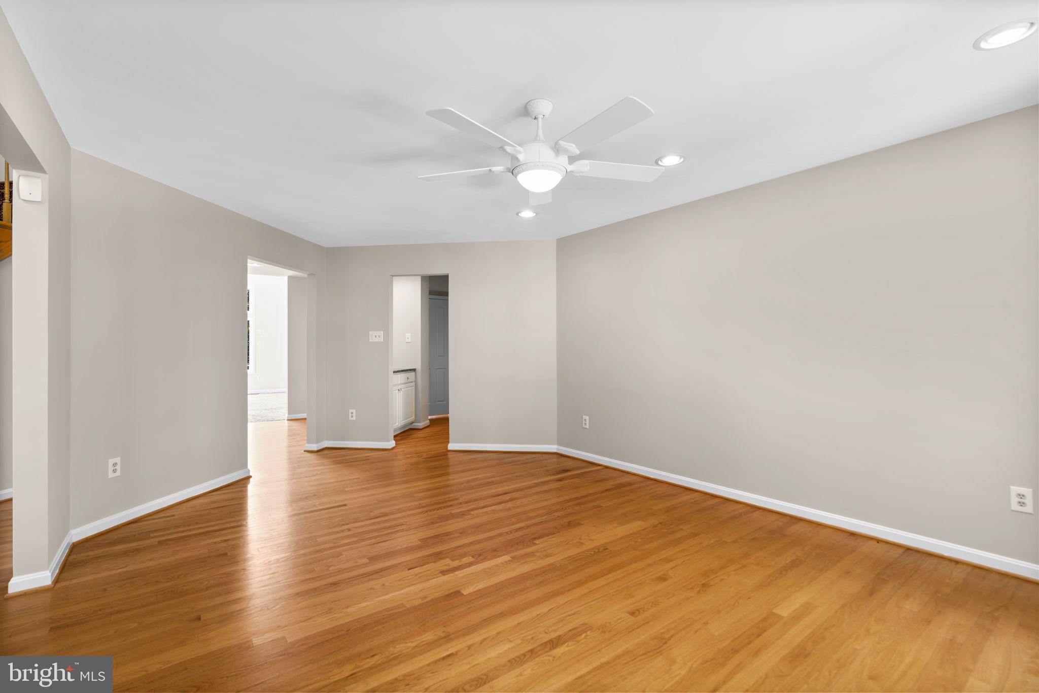 11300 Ridermark Row Columbia, MD 21044 - Photo 7 of 81 Dining Room