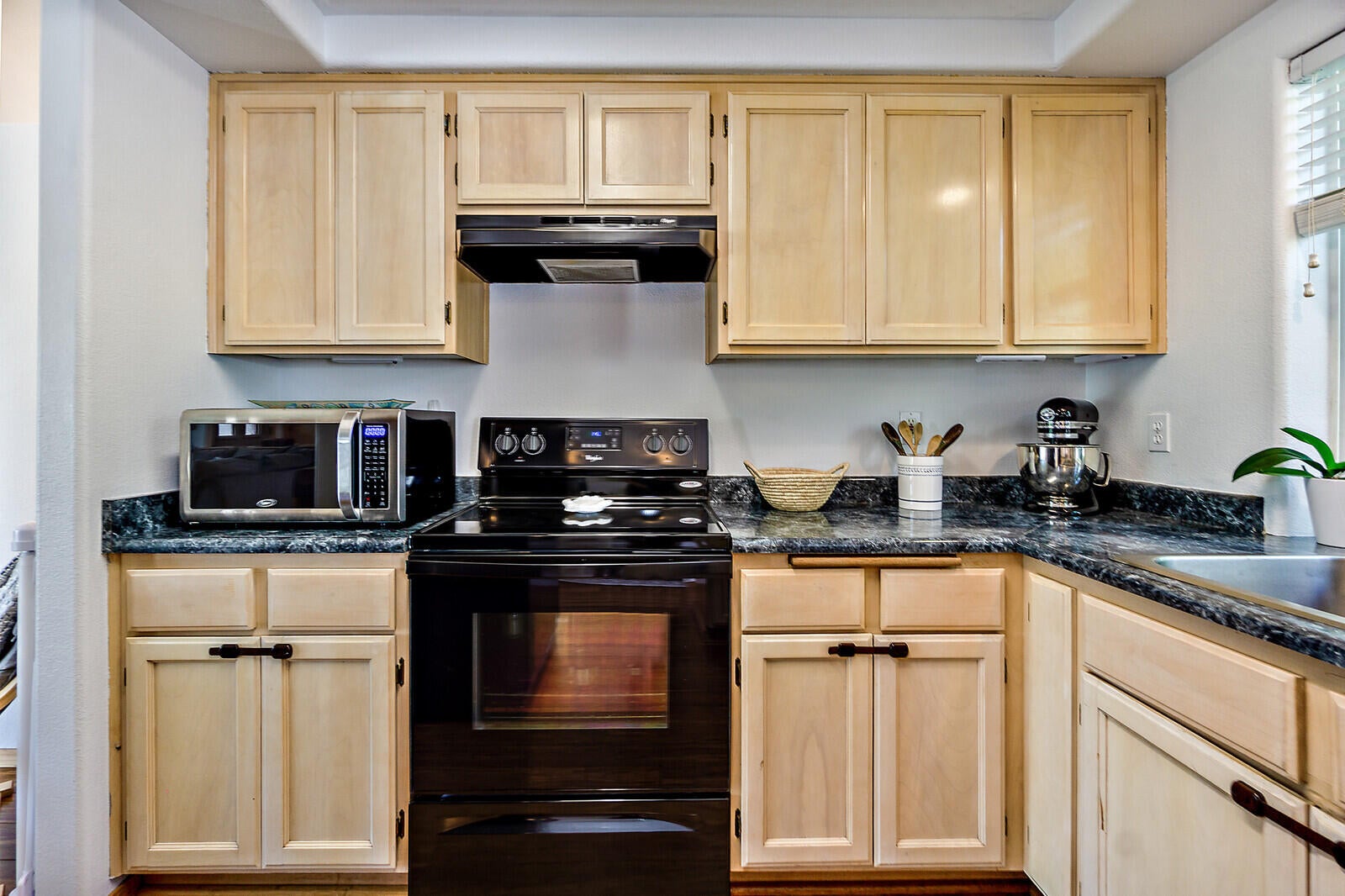 515 Winters Way Talent, OR 97540 - Photo 13 of 27 23_WW_23_mls