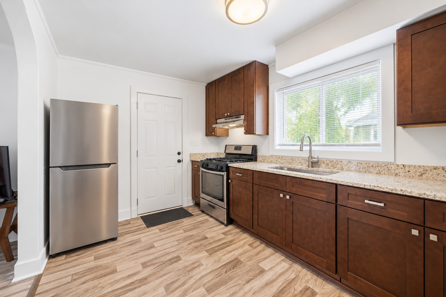 3706 Chicago Road Steger, IL 60475 - Photo 4 of 18 Gallery Image 4