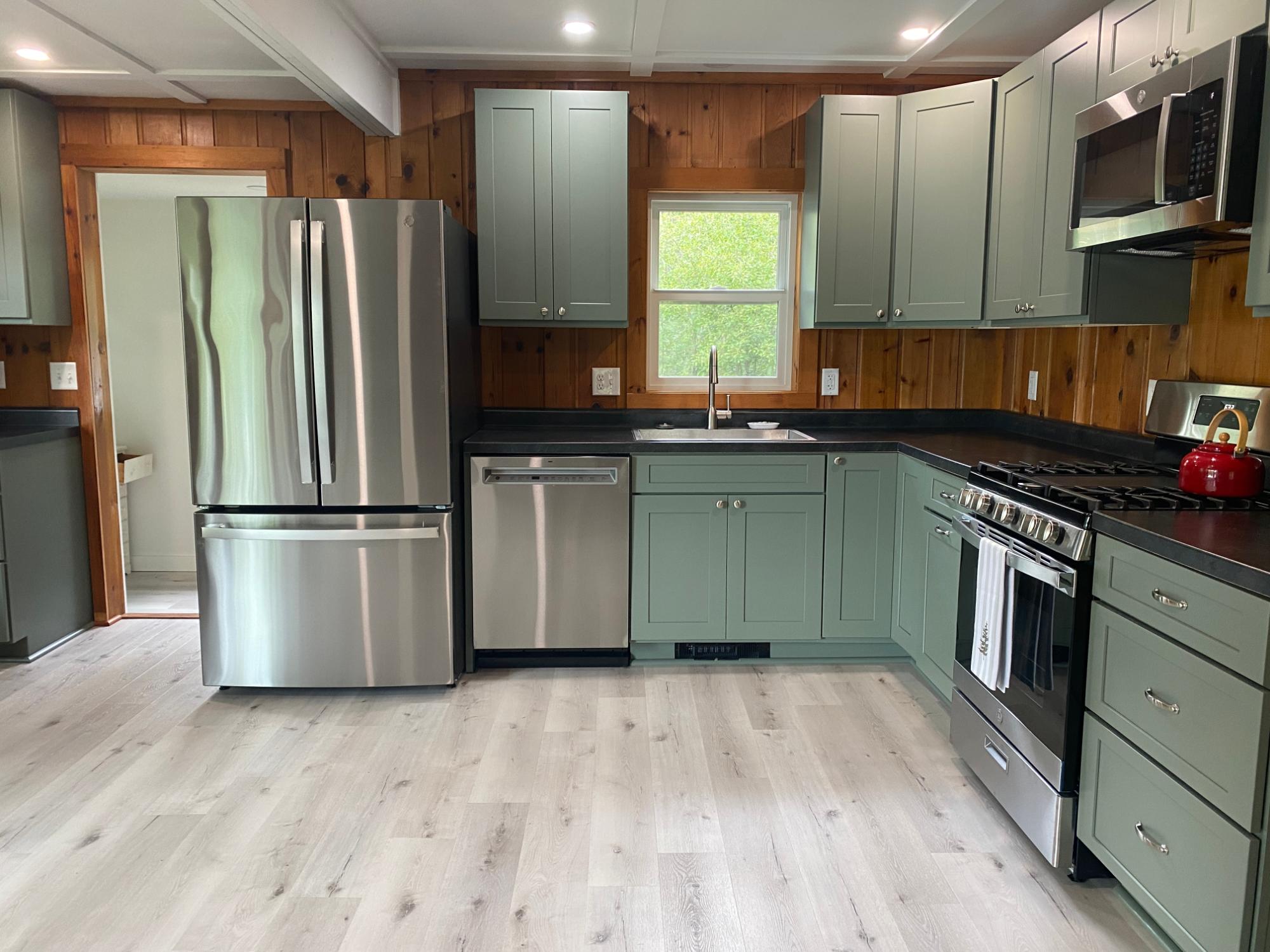 8195 East Bay Road Presque Isle, WI 54557 - Photo 4 of 35