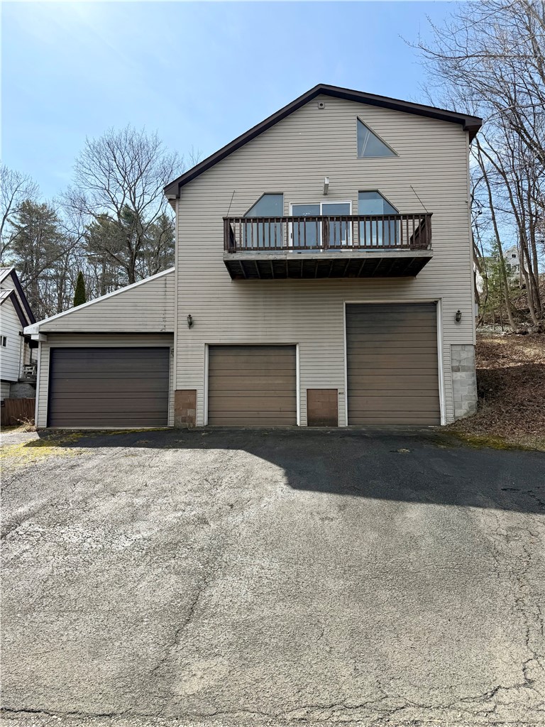 264 East 4th Street Corning, NY 14830 - Photo 1 of 4