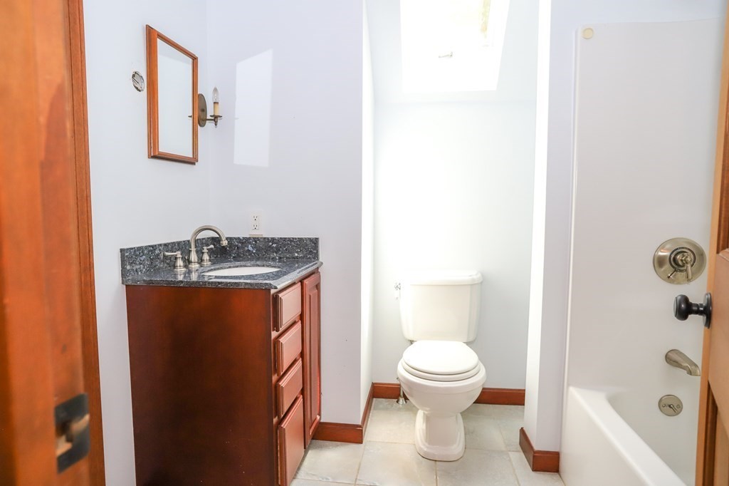 27 Mayo Road Hubbardston, MA 01452 - Photo 24 of 29 Gallery Image 24