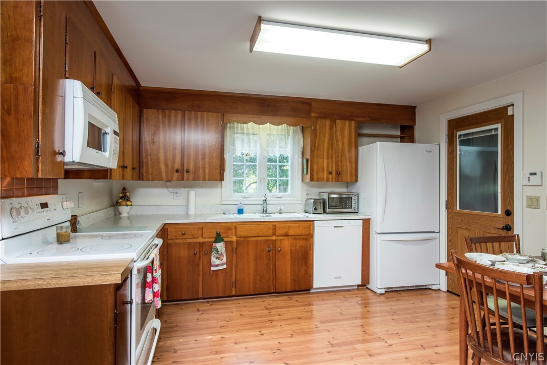 6998 Nelson Road Lincoln, NY 13032 - Photo 27 of 49