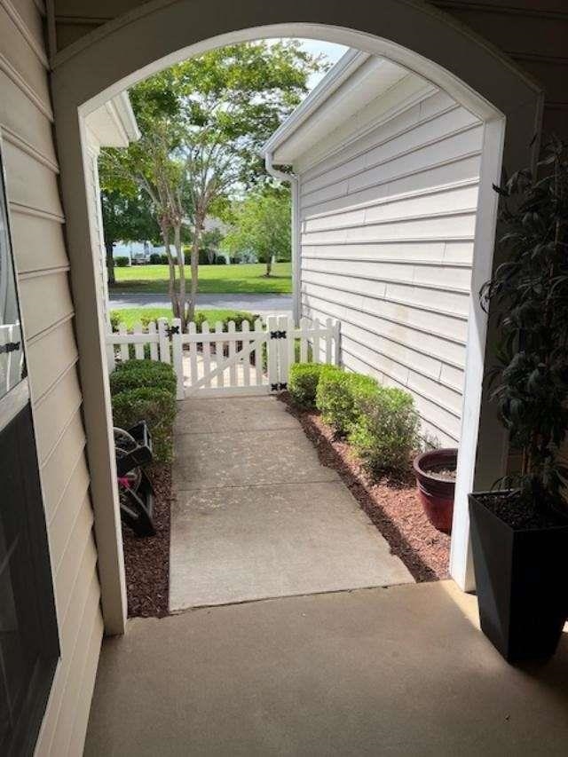 606 Botany Loop, Unit 121B Murrells Inlet, SC 29576 - Photo 3 of 20