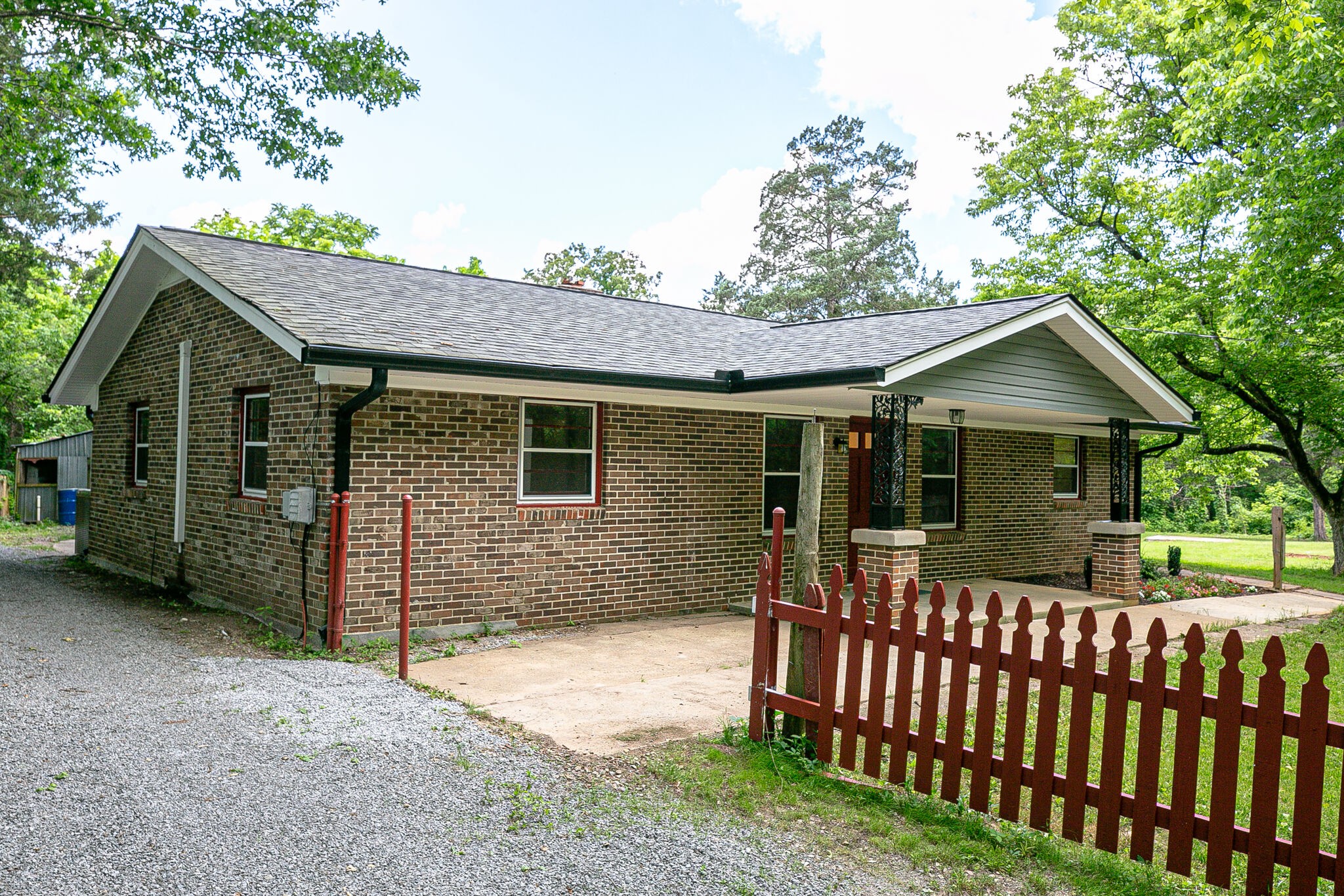227 Flat Rock Road Murfreesboro, TN 37130 - Photo 2 of 32 Gallery Image 2