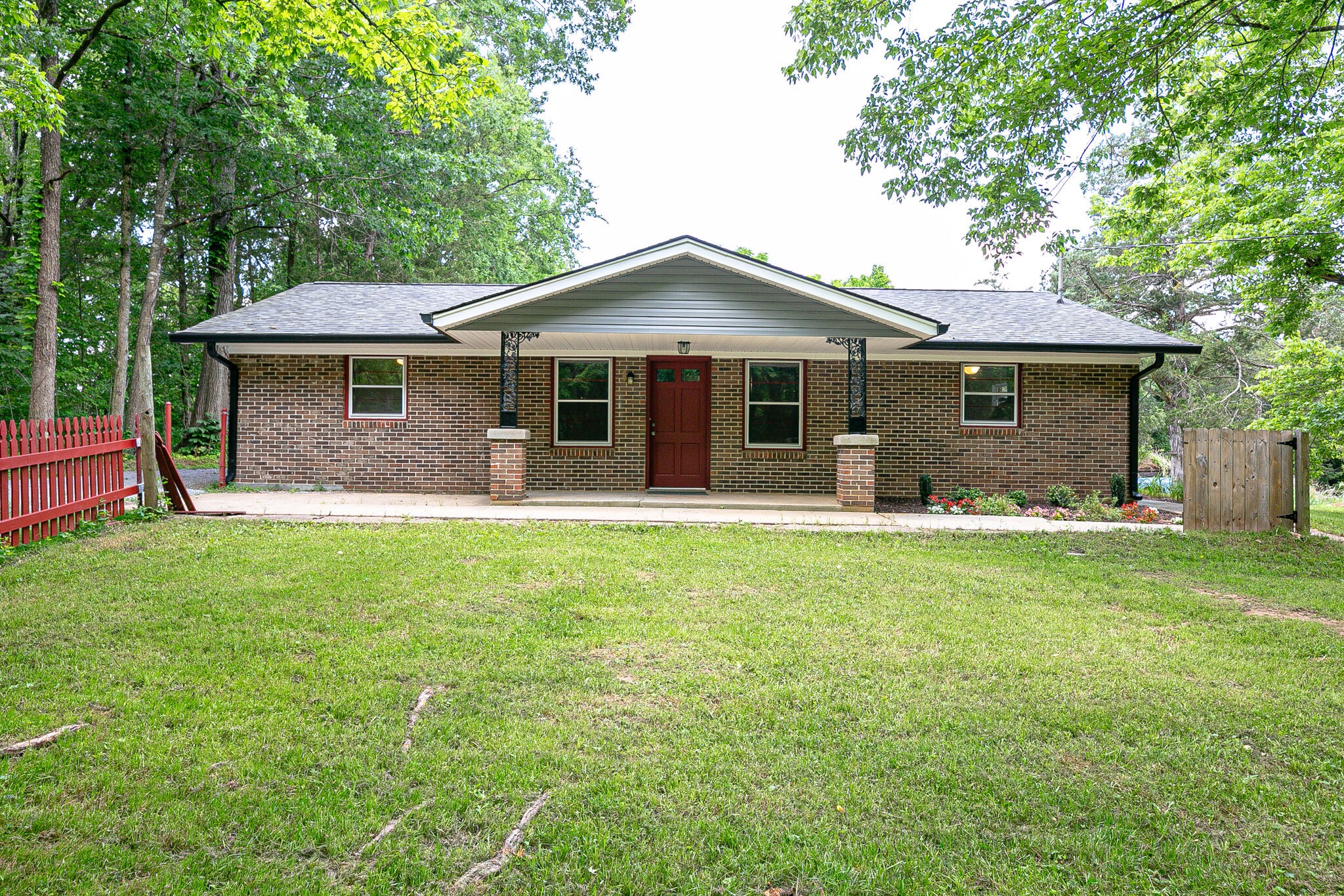 227 Flat Rock Road Murfreesboro, TN 37130 - Photo 5 of 32 Gallery Image 5