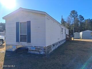 1333 Blue Creek Road, Unit 16 Jacksonville, NC 28540 - Photo 2 of 8 aa1f9902-434f-4de8-ab6b-5cd0e2c9057a