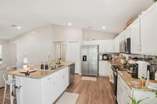 $300,000 | 523 Valentina Lane, Auburndale, FL 33823