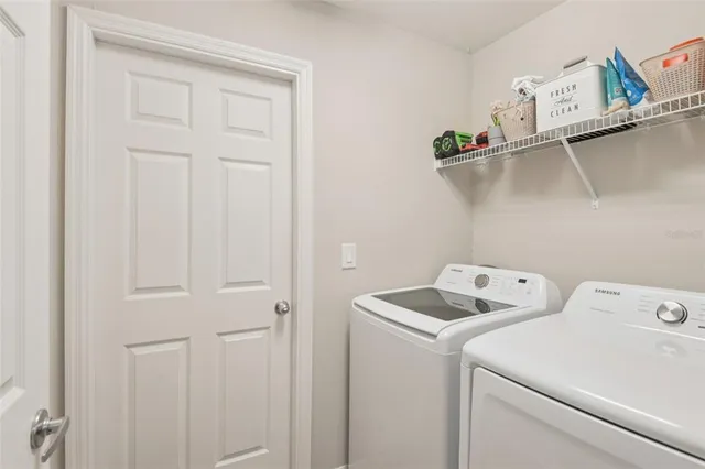 $300,000 | 523 Valentina Lane, Auburndale, FL 33823