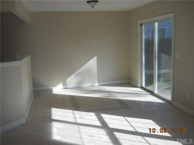 2933 Trassacks Drive Raleigh, NC 27610 - Photo 5 of 11