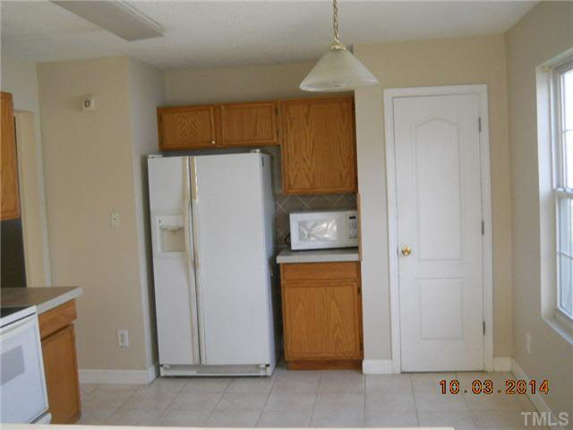 2933 Trassacks Drive Raleigh, NC 27610 - Photo 7 of 11