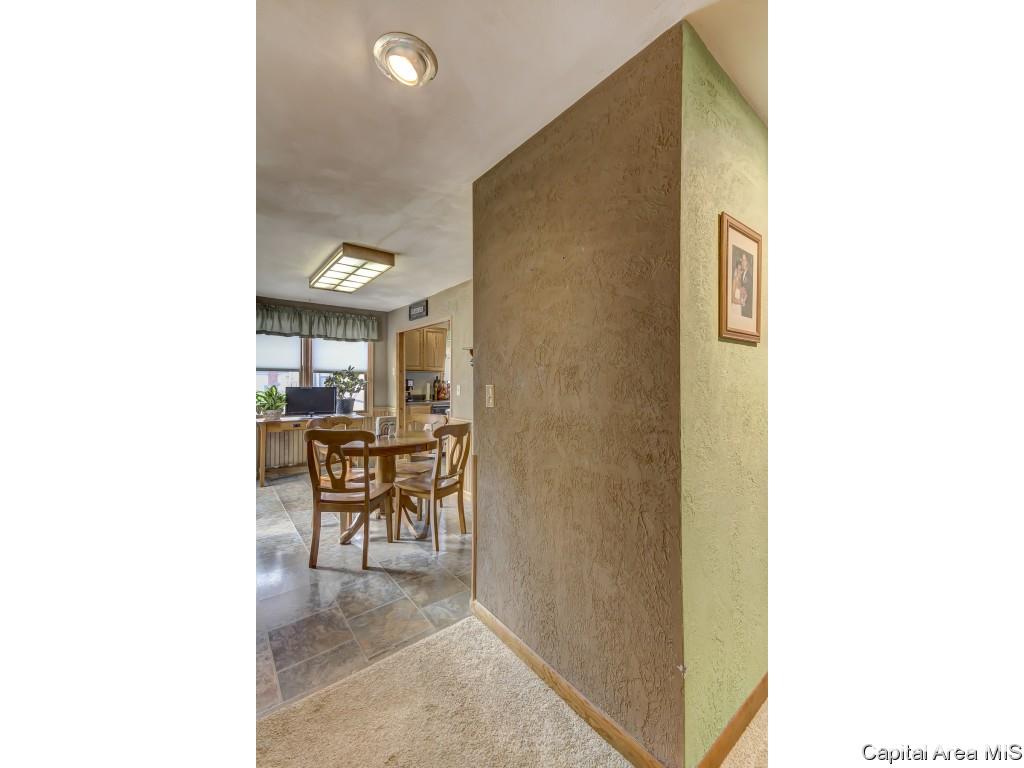 3102 South Allis Street Springfield, IL 62703 - Photo 11 of 36
