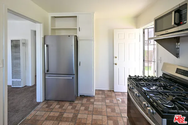 $2,700 | 4430 West 134th Street, Unit B, Hawthorne, CA 90250
