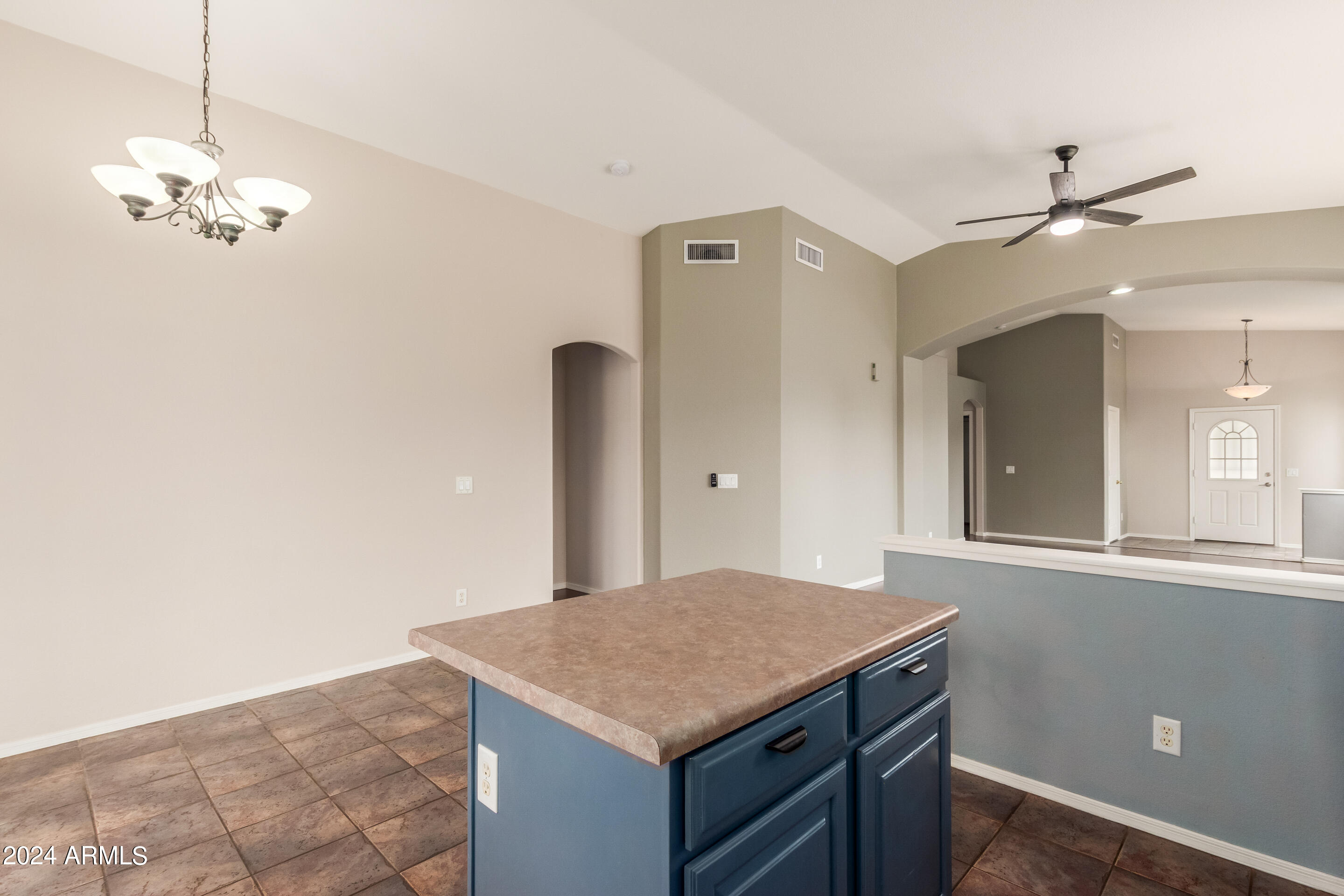 4004 East Ironhorse Road Gilbert, AZ 85297 - Photo 13 of 53 16 - Ironhorse