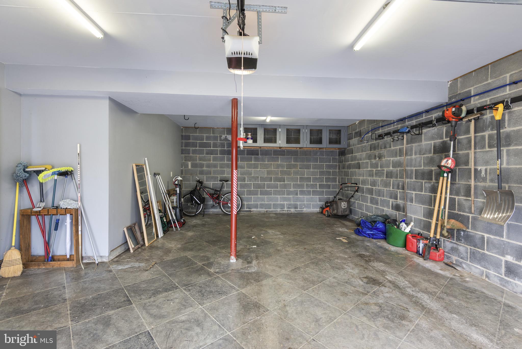 109 Price Road Chester, MD 21619 - Photo 26 of 32 Garage