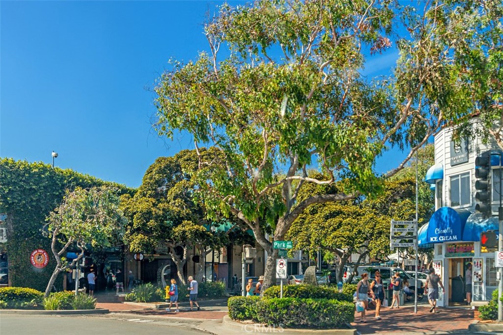 287 Myrtle Street Laguna Beach, CA 92651 - Photo 37 of 50