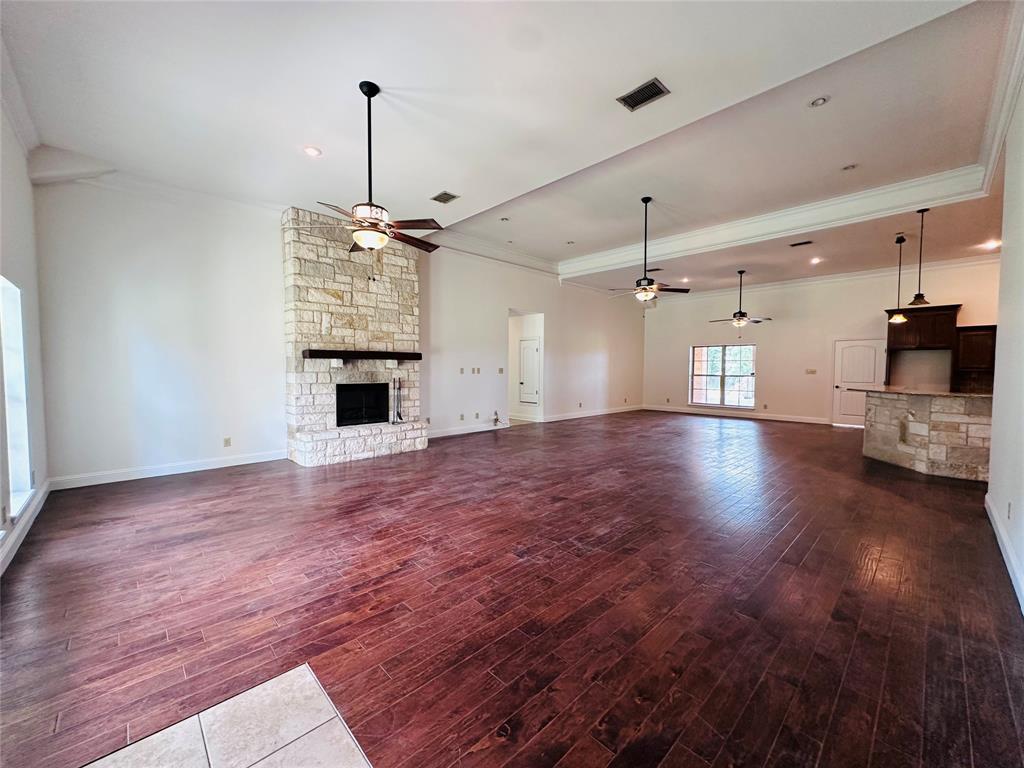 192 Randy Street Gun Barrel City, TX 75156 - Photo 4 of 37