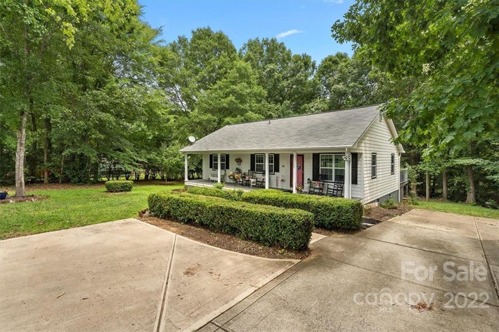 1185 Steel Hill Road Lancaster, SC 29720 - Photo 4 of 32