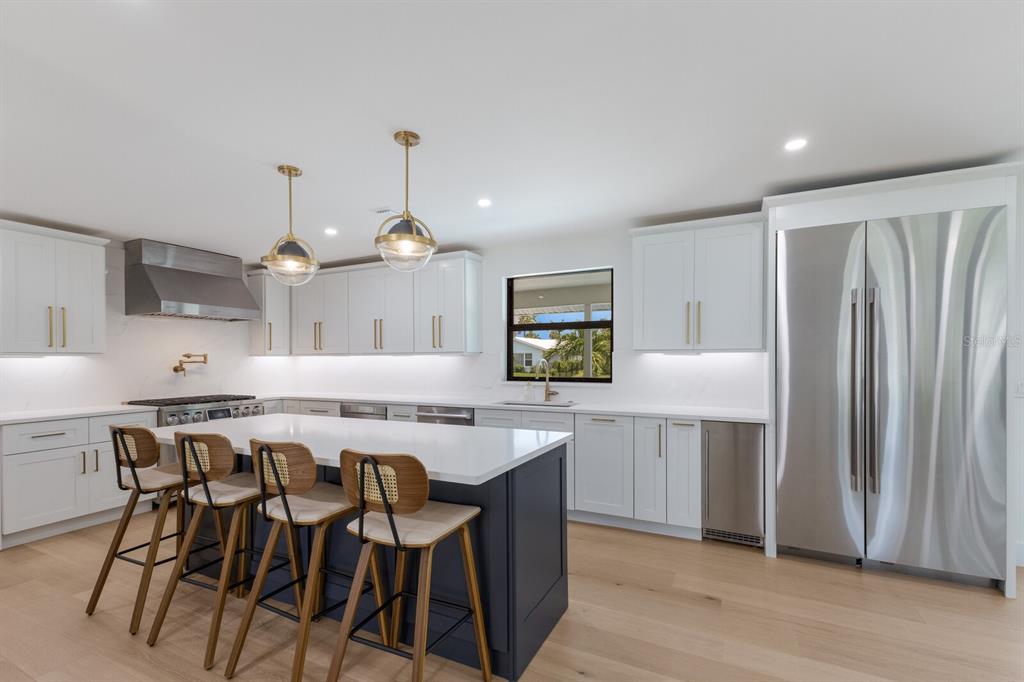 510 Putter Lane Longboat Key, FL 34228 - Photo 41 of 74