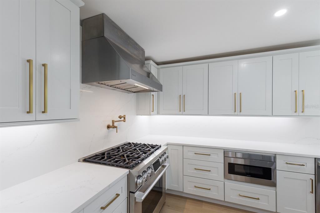 510 Putter Lane Longboat Key, FL 34228 - Photo 43 of 74